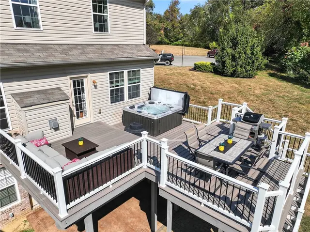 264 Corey Dr gallery image 41