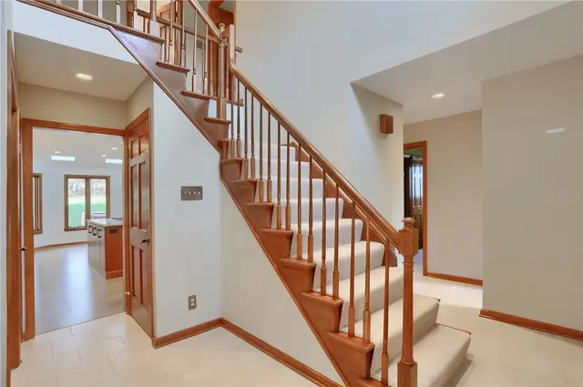 2642 Black Oak Ct gallery image 3