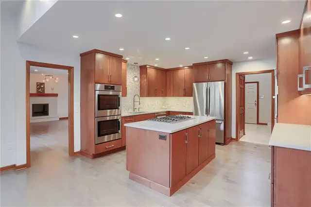 2642 Black Oak Ct gallery image 21