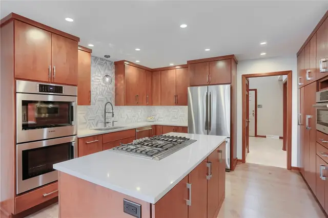 2642 Black Oak Ct gallery image 22