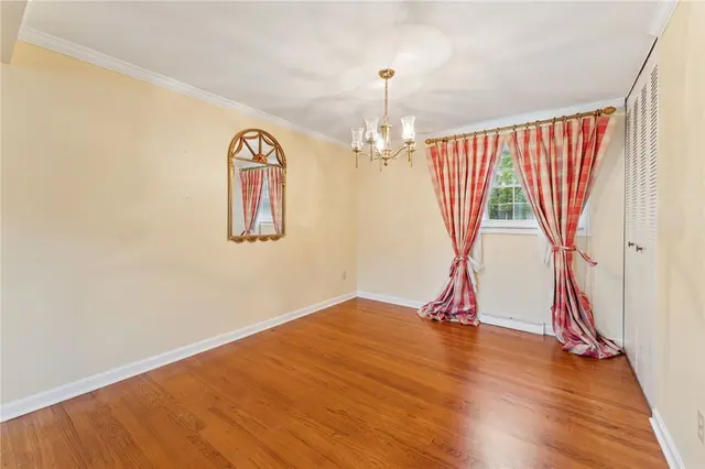 2642 Sapling gallery image 9