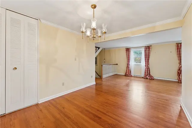 2642 Sapling gallery image 11
