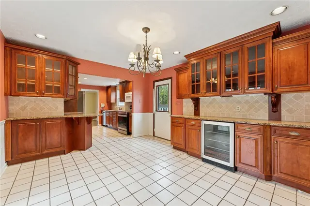 2642 Sapling gallery image 17