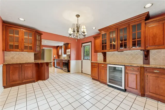 2642 Sapling gallery image 19