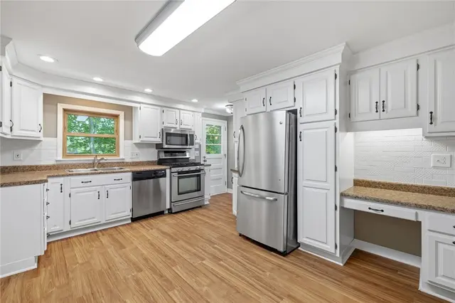 265 McIntyre Rd gallery image 6
