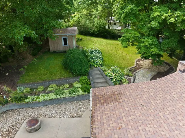 265 McIntyre Rd gallery image 13