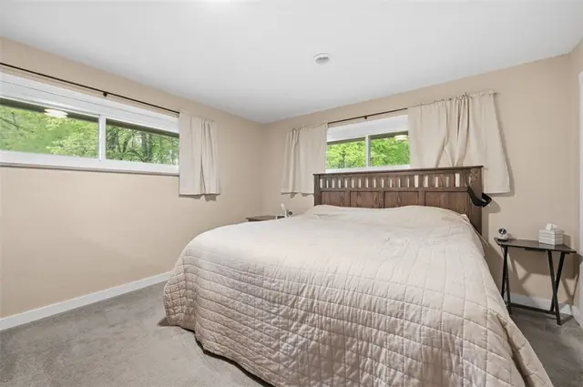 265 Mountain View Rd gallery image 36