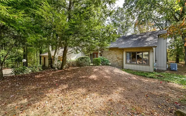 2652 Glenchester Rd gallery image 7