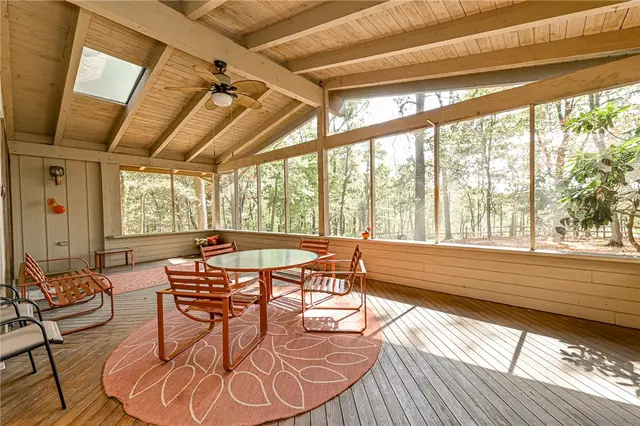 2652 Glenchester Rd gallery image 11