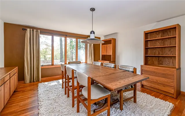 2652 Glenchester Rd gallery image 13