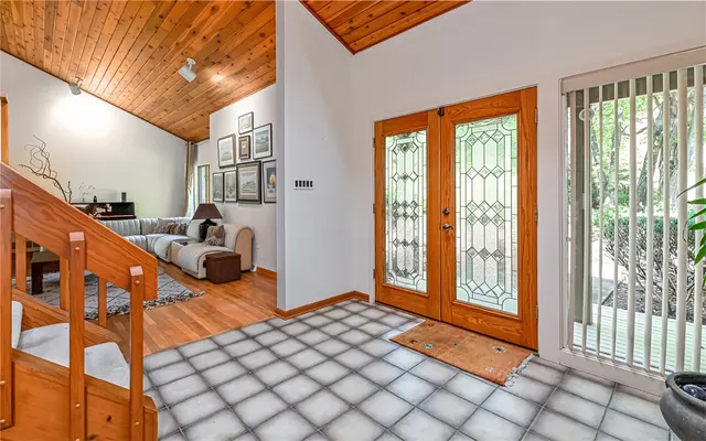 2652 Glenchester Rd gallery image 45