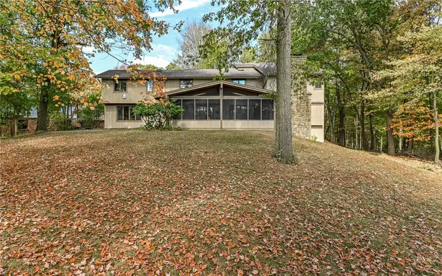 2652 Glenchester Rd gallery image 47
