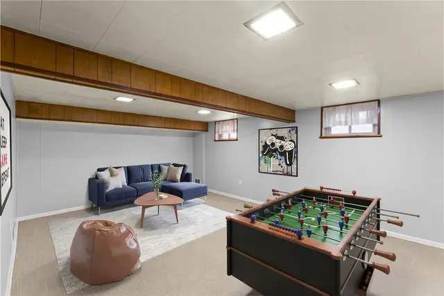 2654 W Hardies Rd gallery image 10