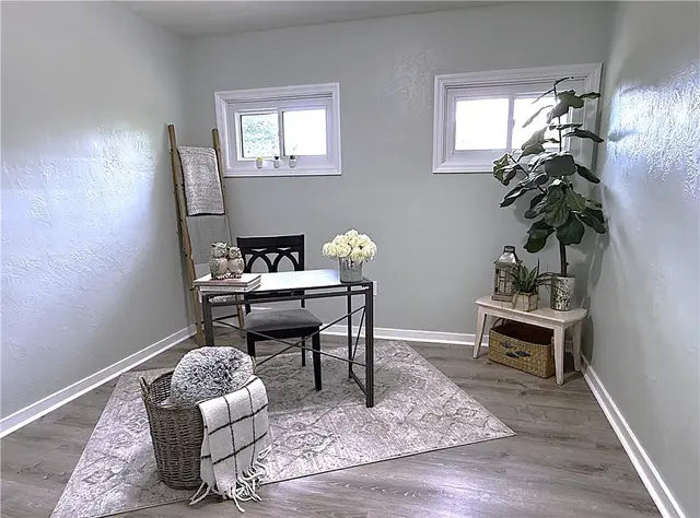 2654 W Hardies Rd gallery image 25