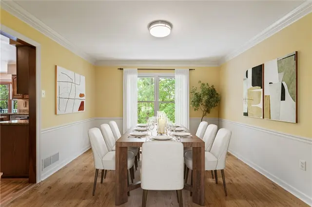 2662 Timberglen Drive W gallery image 11