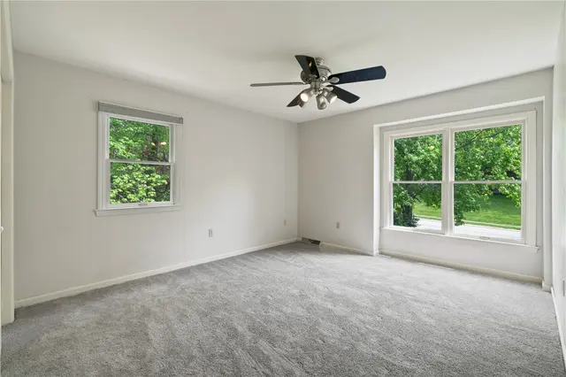 2662 Timberglen Drive W gallery image 21