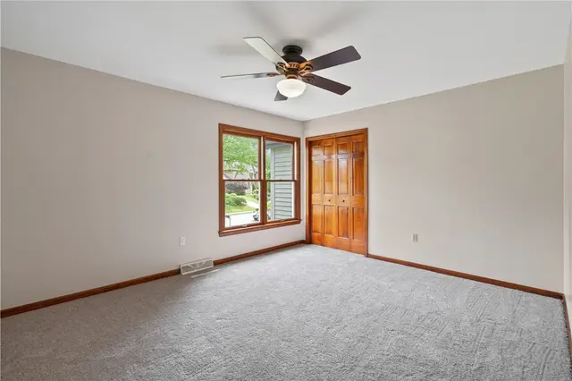 2662 Timberglen Drive W gallery image 27