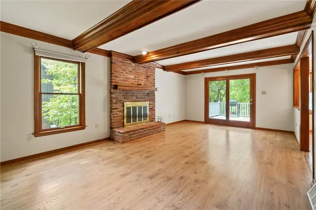 2662 Timberglen Drive W gallery image 34