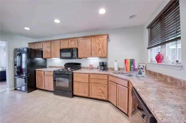 267 Corey Drive gallery image 38