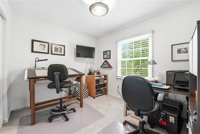 267 Forsythe Road gallery image 23