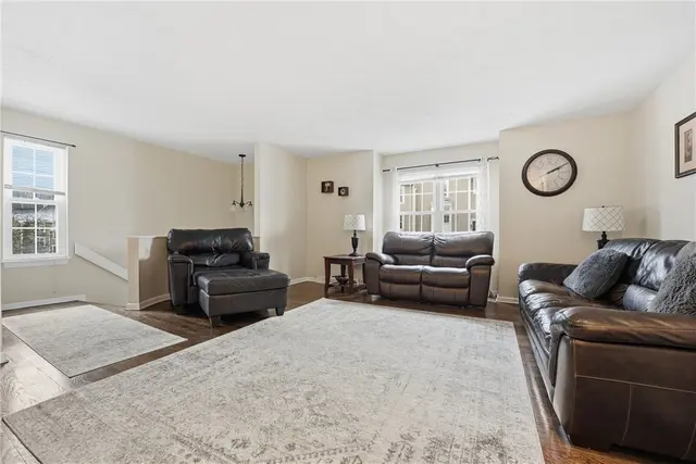 2671 Hunters Point Drive gallery image 22