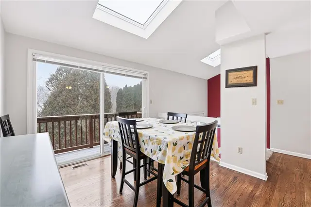 2671 Hunters Point Drive gallery image 27