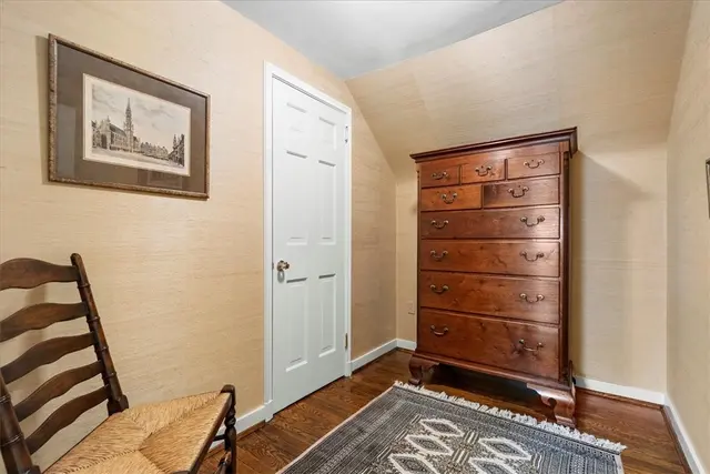 2685 Sunset Lane gallery image 43