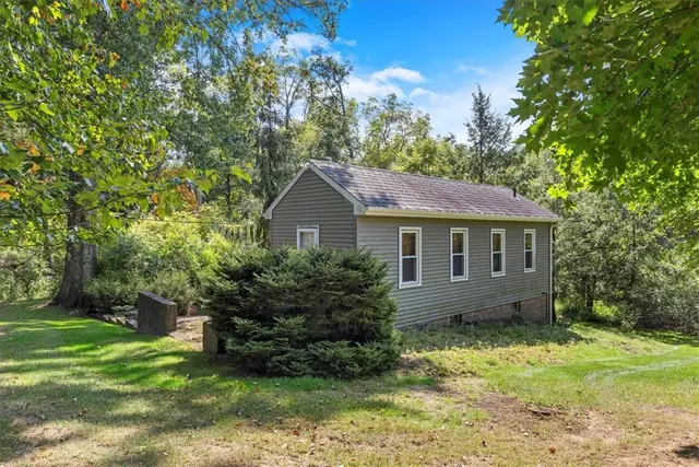 2685 Sunset Lane gallery image 12