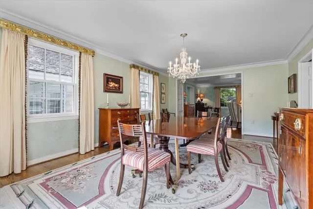 2685 Sunset Lane gallery image 19