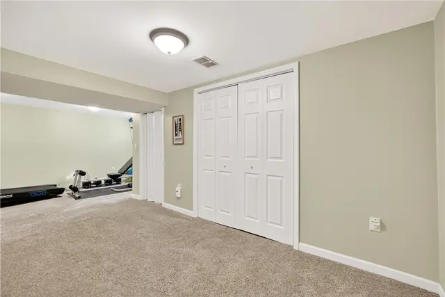 269 Kinvara Drive gallery image 5