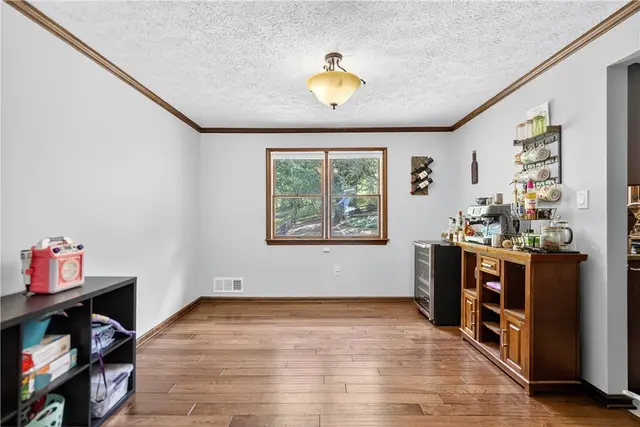 269 Kinvara Drive gallery image 9