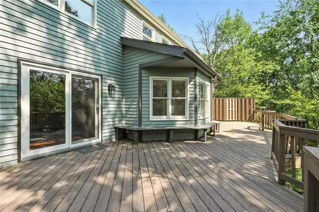 2696 Timberglen Dr gallery image 13