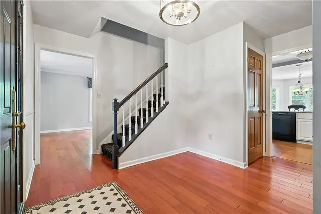 2696 Timberglen Dr gallery image 33