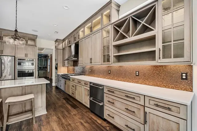 271 Jefferson Ln gallery image 10
