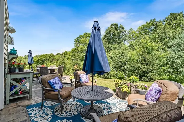 271 Jefferson Ln gallery image 13