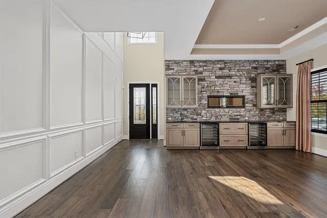 271 Jefferson Ln gallery image 16