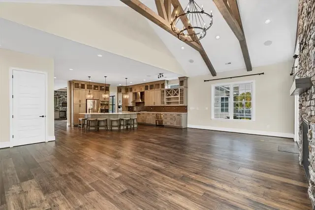271 Jefferson Ln gallery image 20