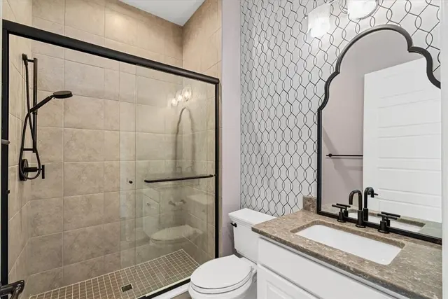 271 Jefferson Ln gallery image 25