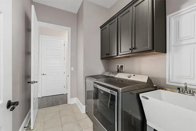 271 Jefferson Ln gallery image 26