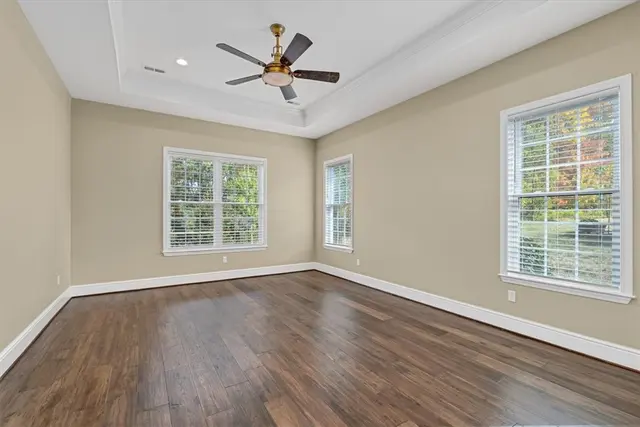 271 Jefferson Ln gallery image 28