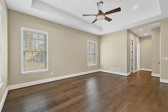 271 Jefferson Ln gallery image 29