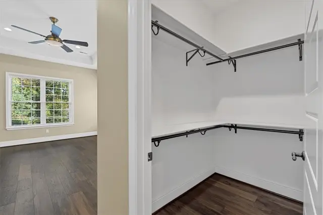 271 Jefferson Ln gallery image 30