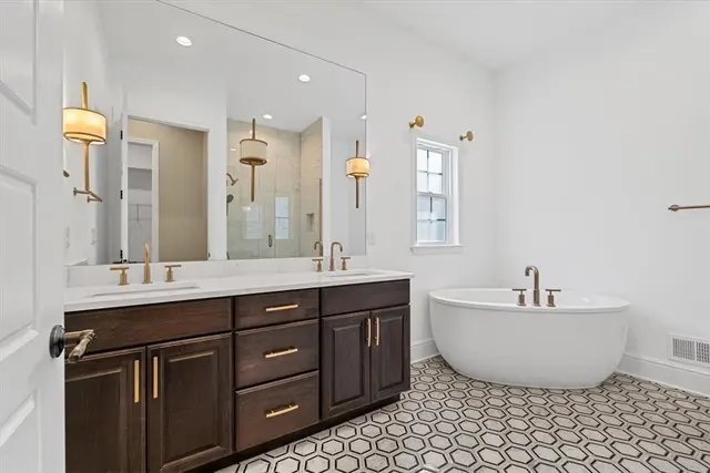 271 Jefferson Ln gallery image 31