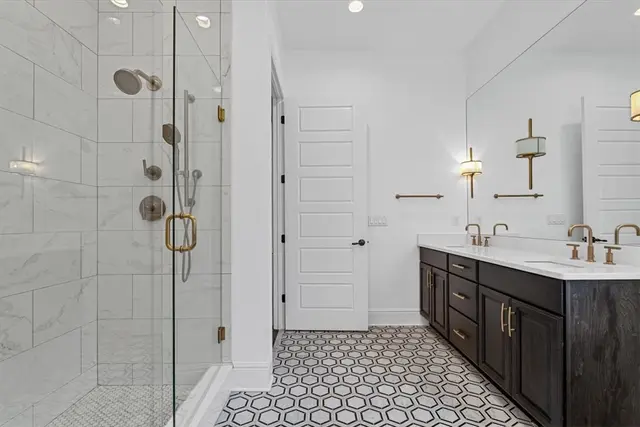 271 Jefferson Ln gallery image 33