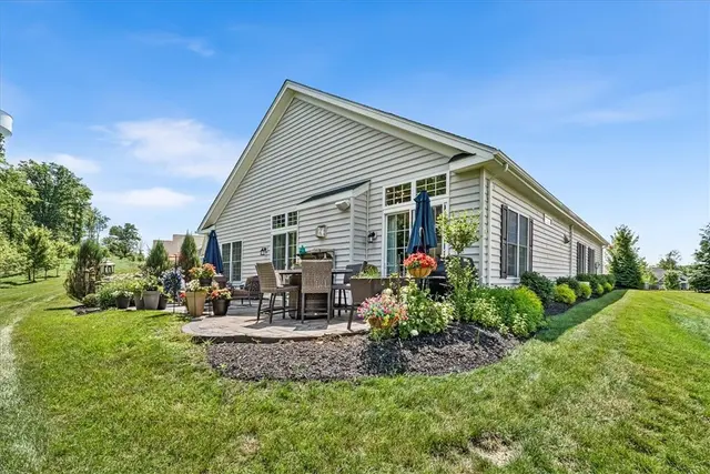 271 Jefferson Ln gallery image 38