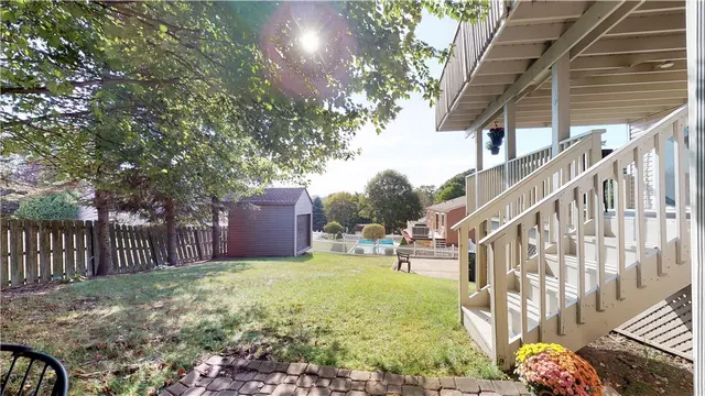 271 Mohican Avenue gallery image 24