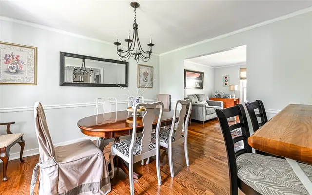 2712 CHAMPLAIN gallery image 6