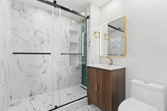 2715 Otterbein Dr gallery image 19