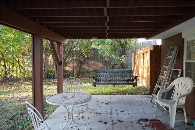 2721 Tillia St gallery image 3