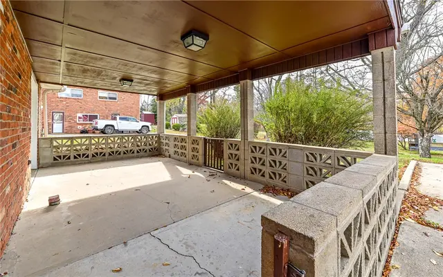 2723 College Park Rd gallery image 3